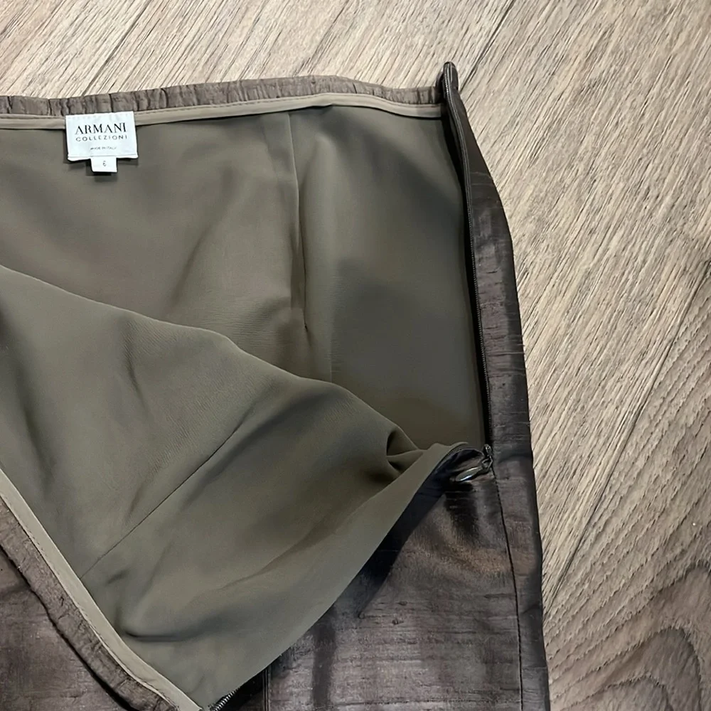 Armani Collezioni excellent no